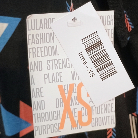 NWT LuLaroe Irma Tunic Black Coral Blue Geometric Design Oversized Size XS - Picture 4 of 6